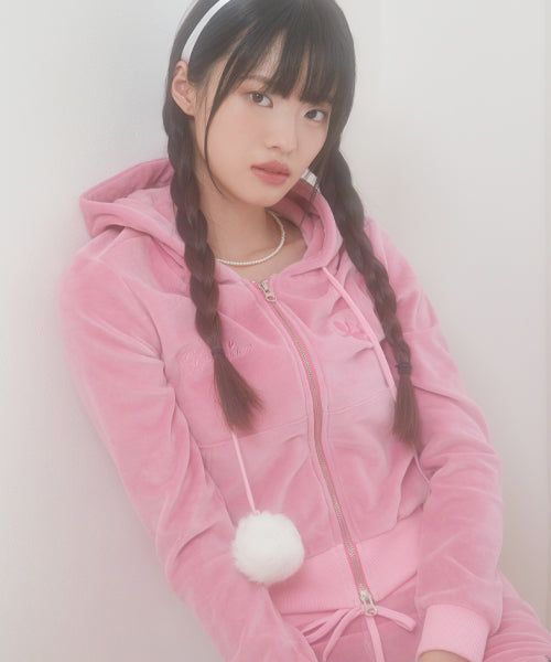 ZIZEMUSEUM（ジゼミュージアム）の「VELVET BING BONG TRAINING HOODY (PINK)（Tops）」