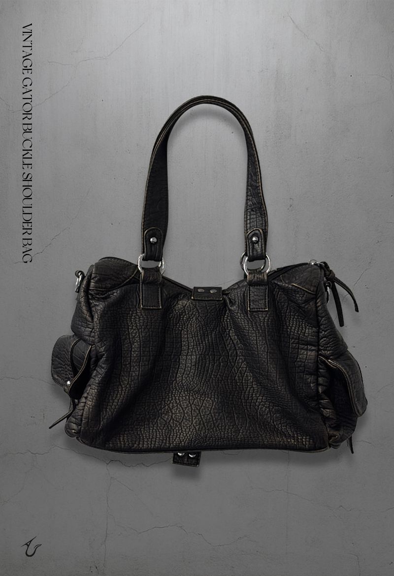 vintage gator buckle shoulder bag