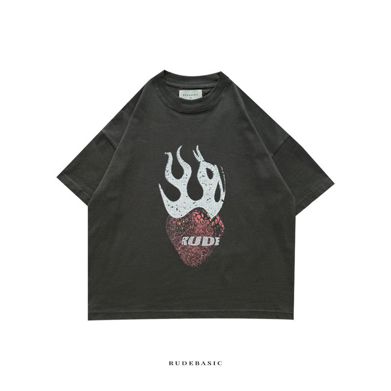 Rudebasic（ルードベーシック）の「Flame Berry Tiny Tee（Tops）」
