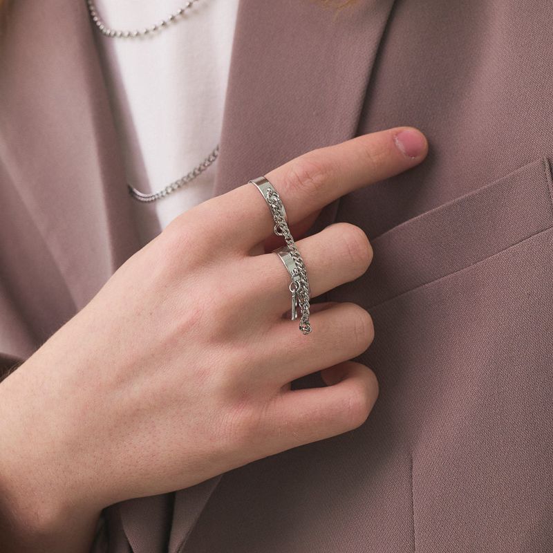 a men's bangle ring_B CLEF NO.2 RNG