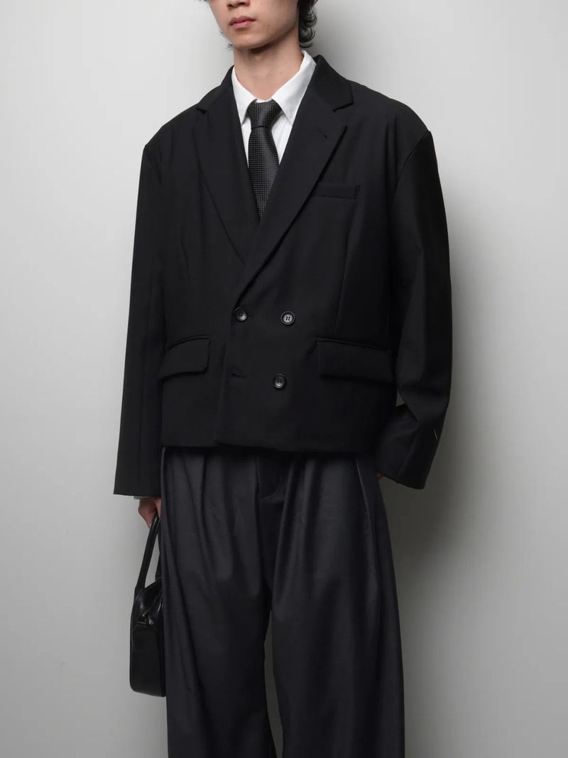 JT10 Cropped Double-Breasted Blazer