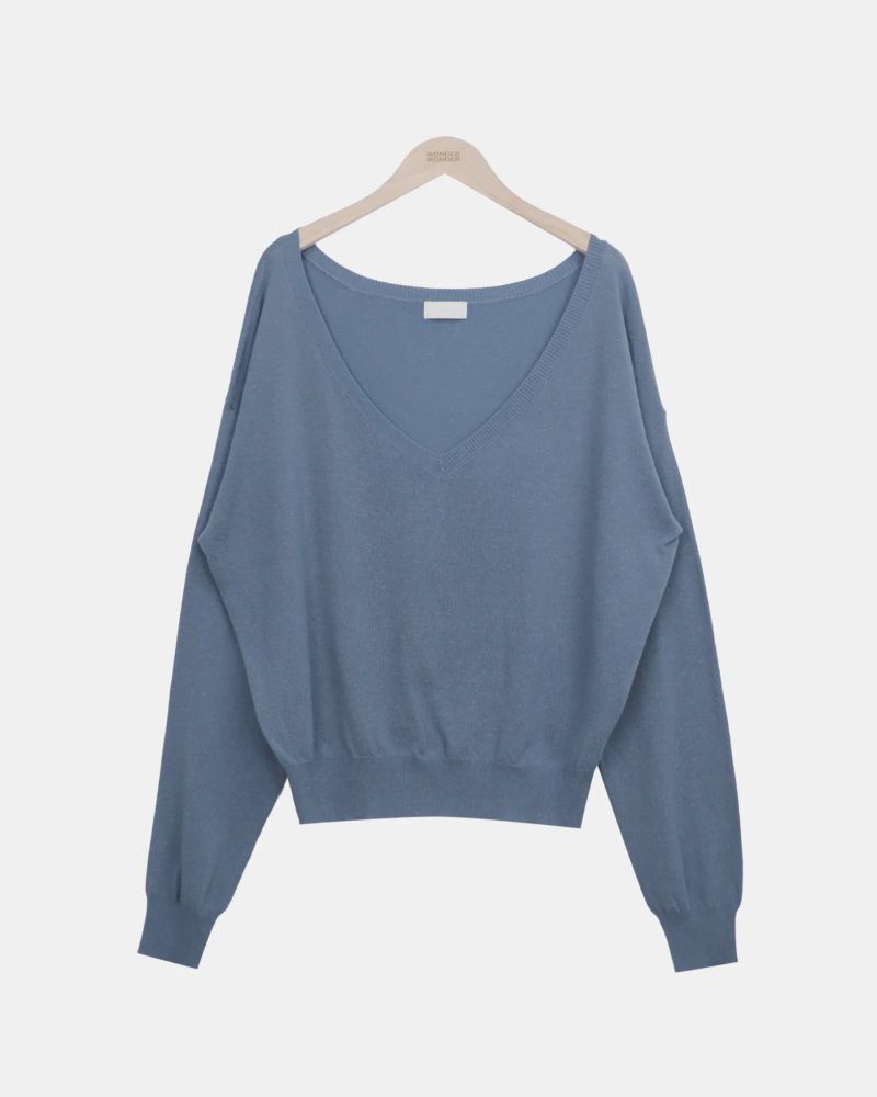 Seul Deep V-Neck Long-Sleeve Knit