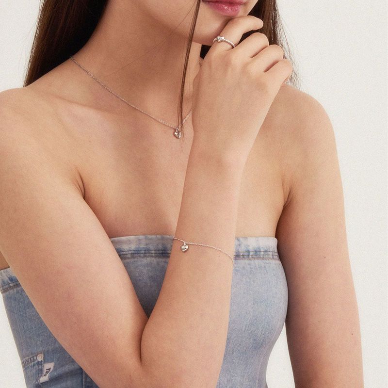 Baby heart ring