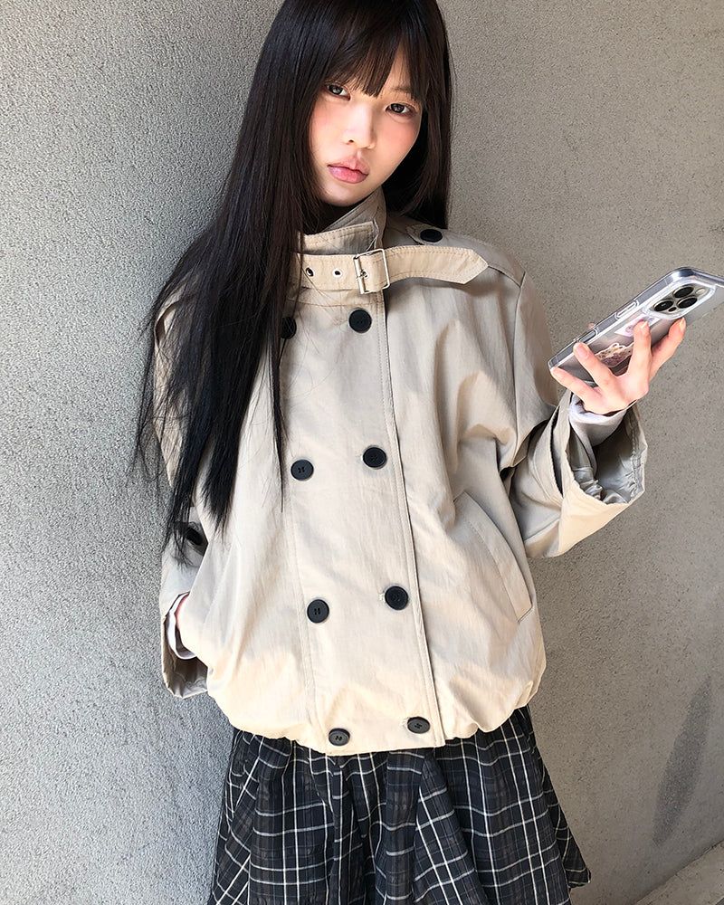 WONDER WONDER（ワンダーワンダー）の「Luvn Double Breasted Short Trench Jacket（Jackets/Outerwear）」