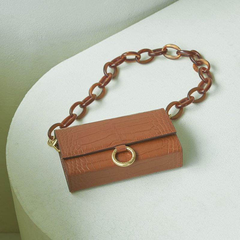 gleam acryl strap - maron