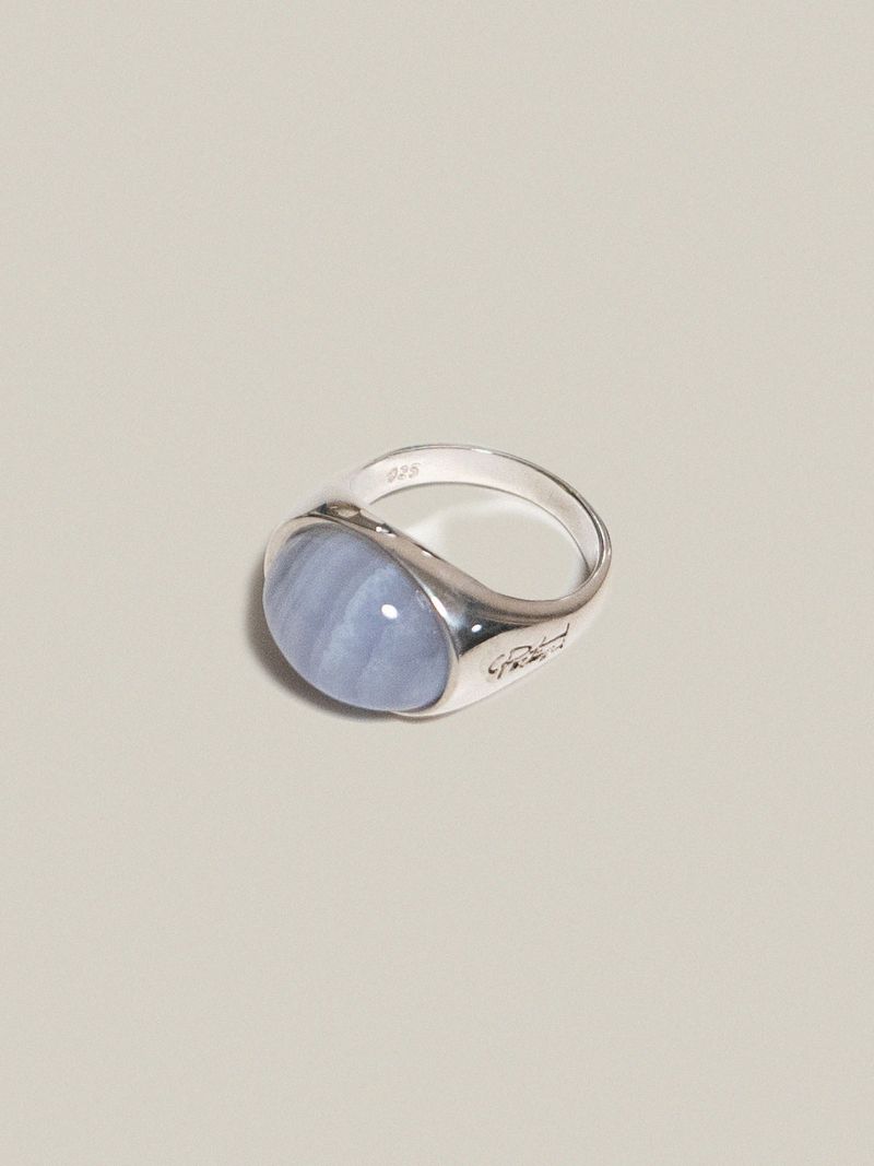 Bonbon Ring Blue lace chalcedony
