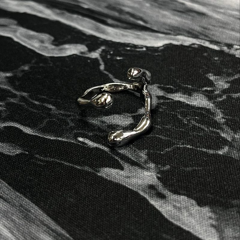 [Celeb pick] Space Sculpture Ring : No.Z