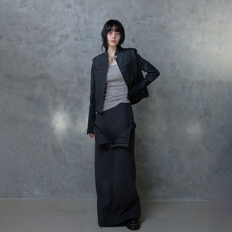 RIBBED SLEEVE LEATHER JACKET