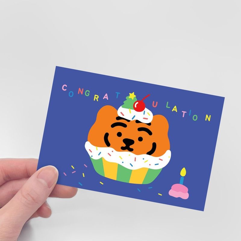 CONGRATULATION CUPCAKE TIGER POST CARD