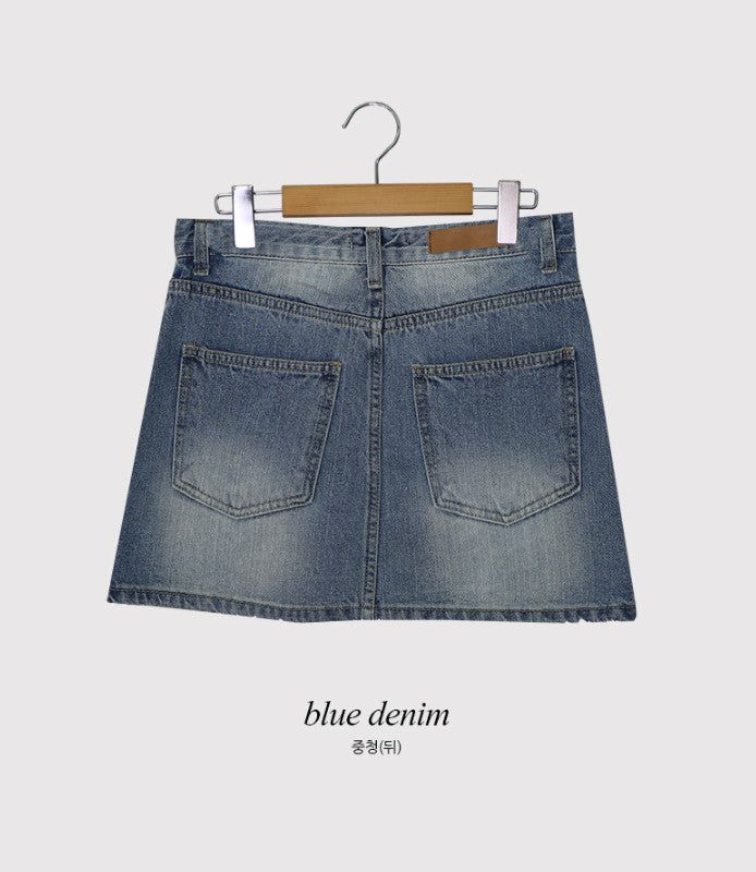 Daily Raw Denim Mini Skirt