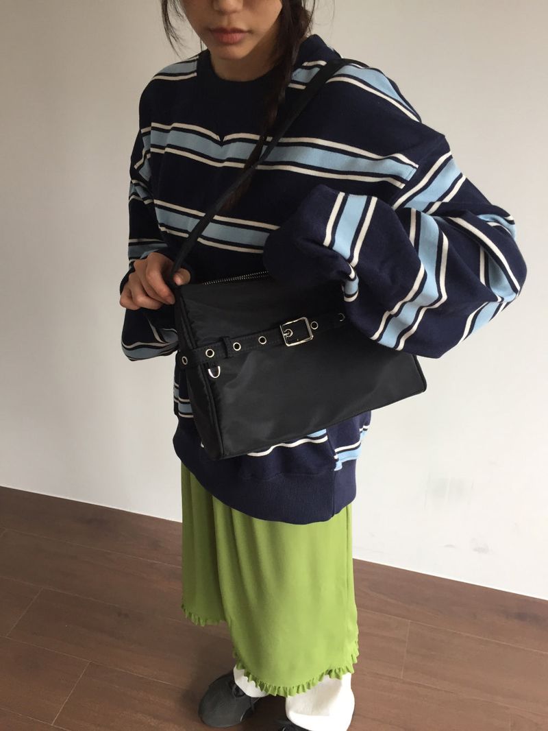 Wheel Buckle Up Shoulder Bag  (4color)