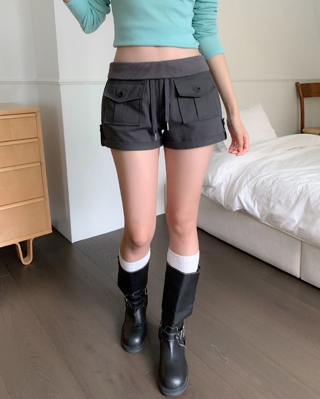 Oko Pocket Banding Roll-up Shorts