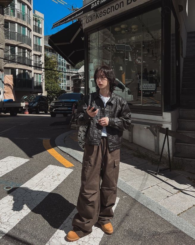 Wild pin tuck cargo cotton pants