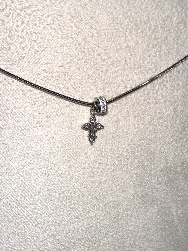 Snake chain] cubic cross ring necklace