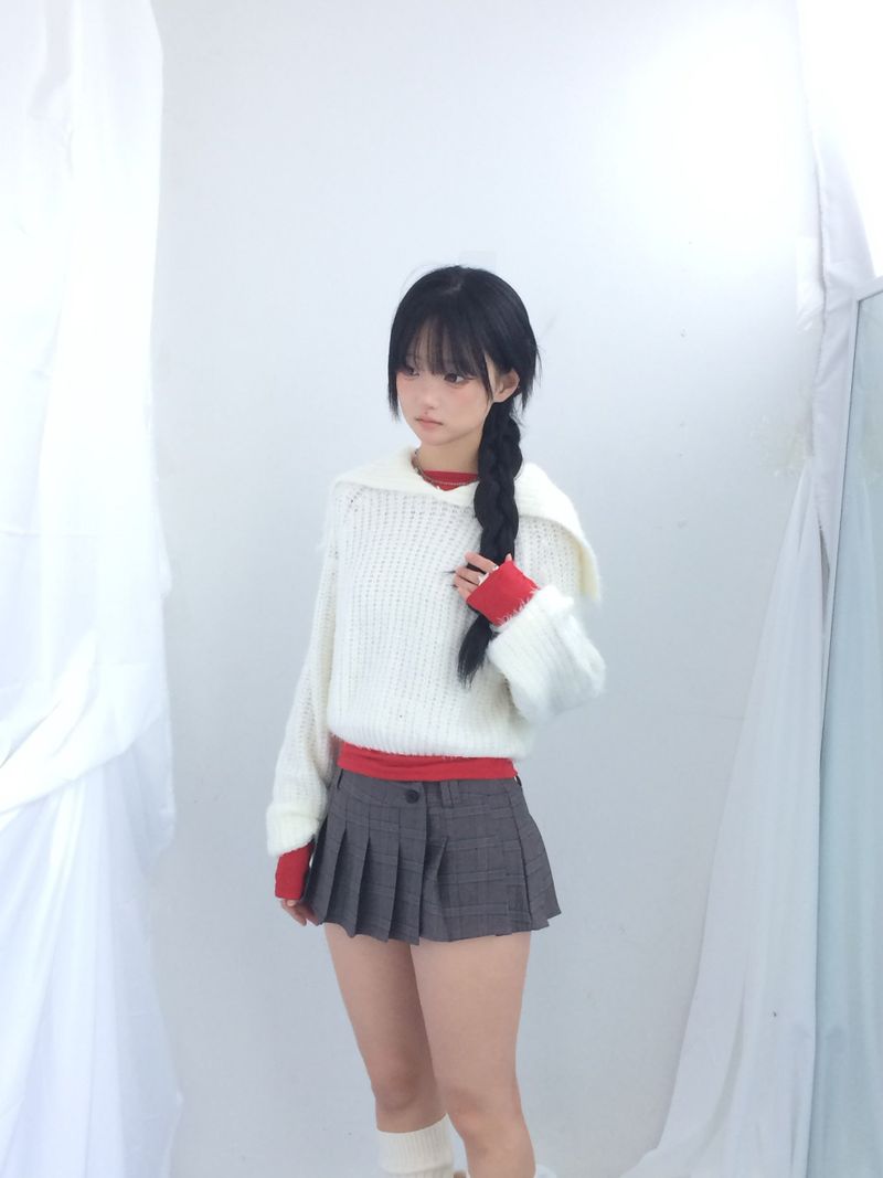 Shoulder collar loose knitwear