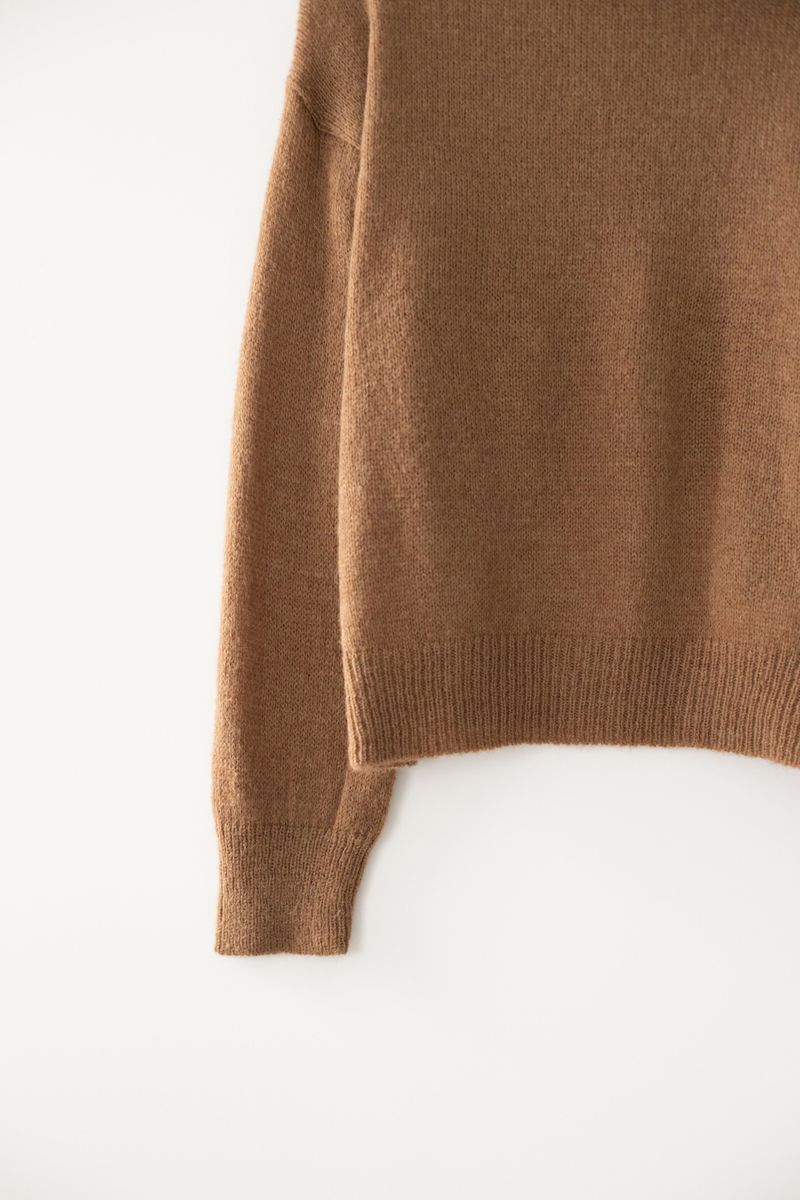 Kid mohair turtle neck knit (Camel)