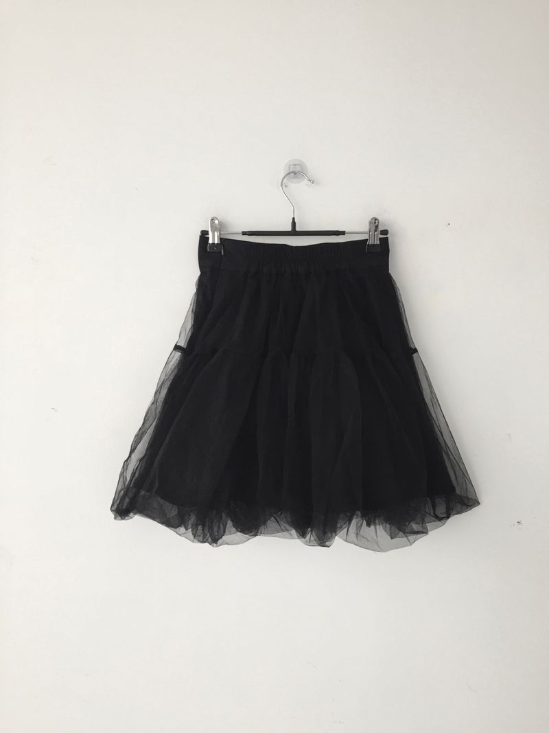 ミニシャボリュームスカート