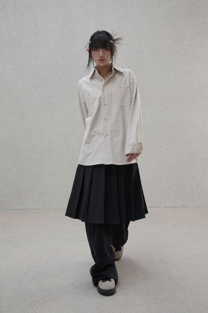 Lettering sleeve striped shirt - Beige