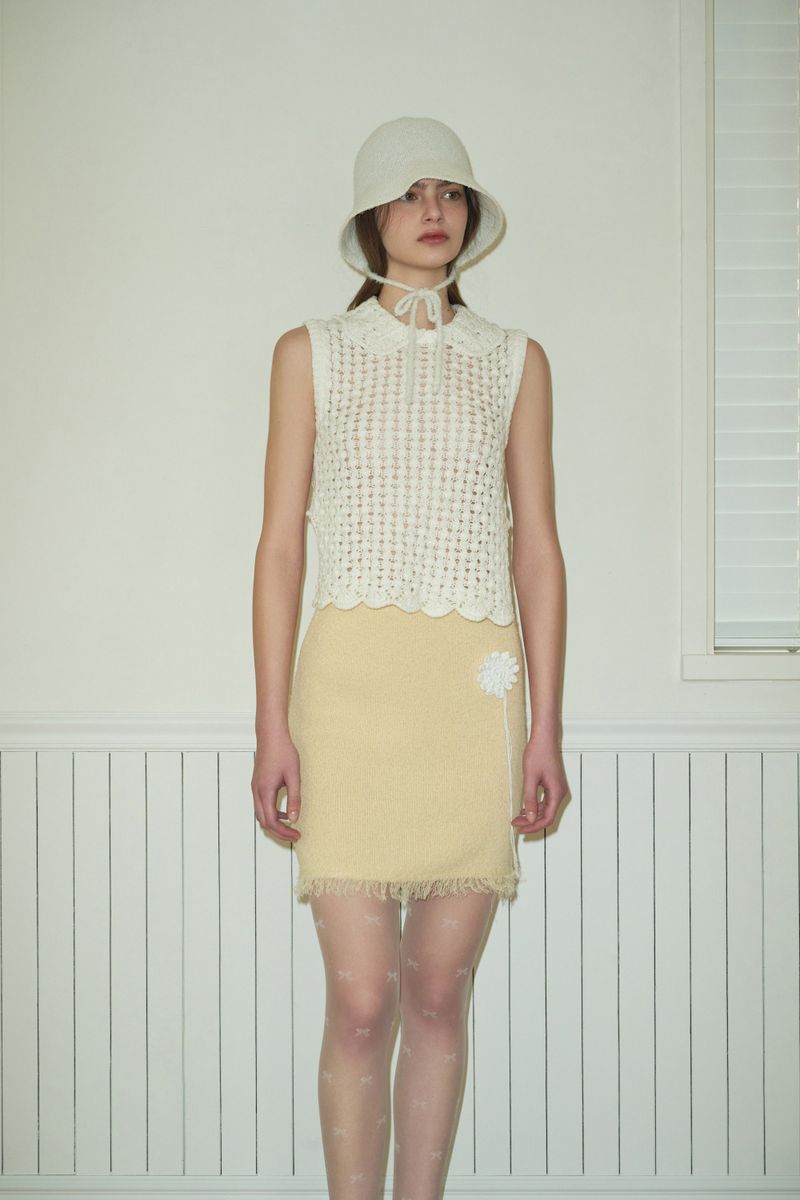 PONY bonnet hat_ivory