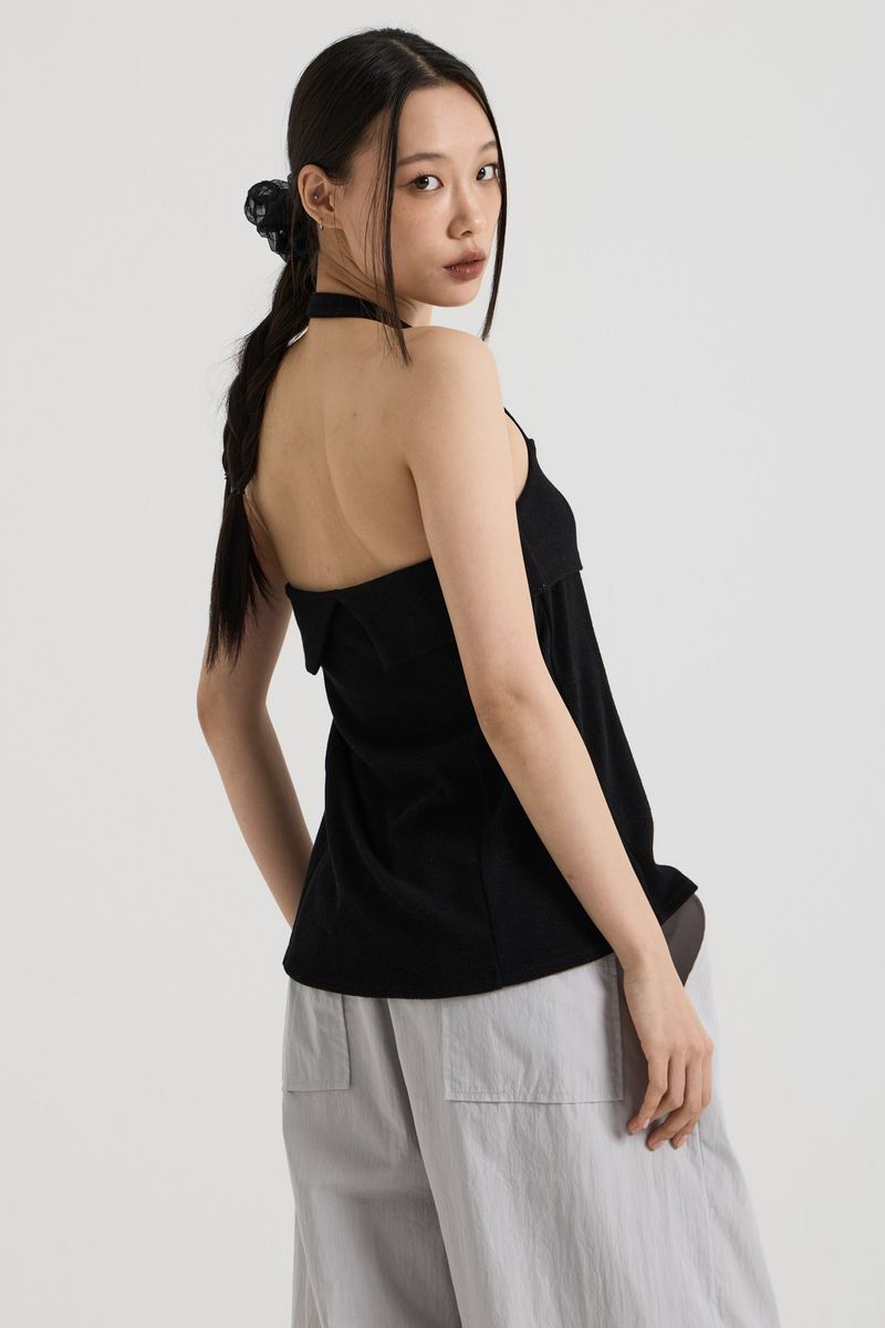 vadefy（ベイディフィー）の「Halterneck sleeveless, Black（Tops）」