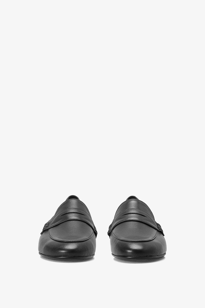 MODERN PENNY LOAFER IN BLACK