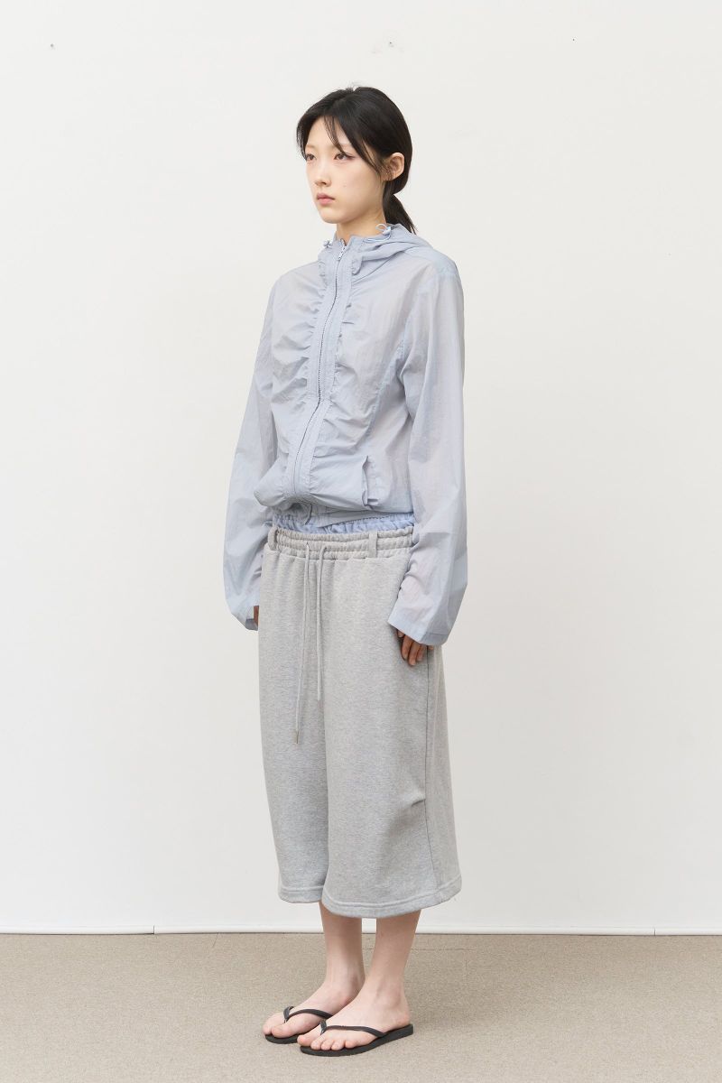 (W) Kio Light Zip Up