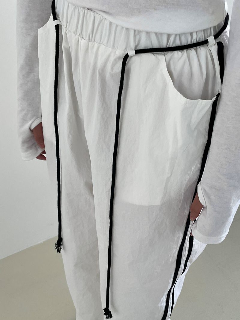 Hip track wide pants