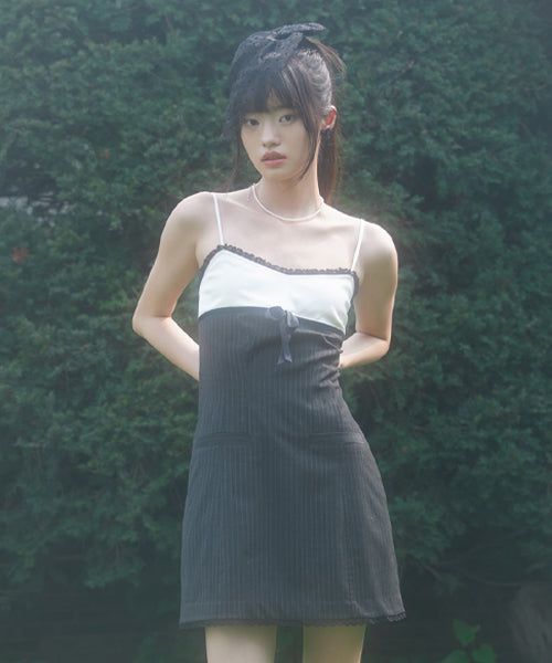 ZIZEMUSEUM（ジゼミュージアム）の「LACE SILK MINI OPS (BLACK)（Dresses）」