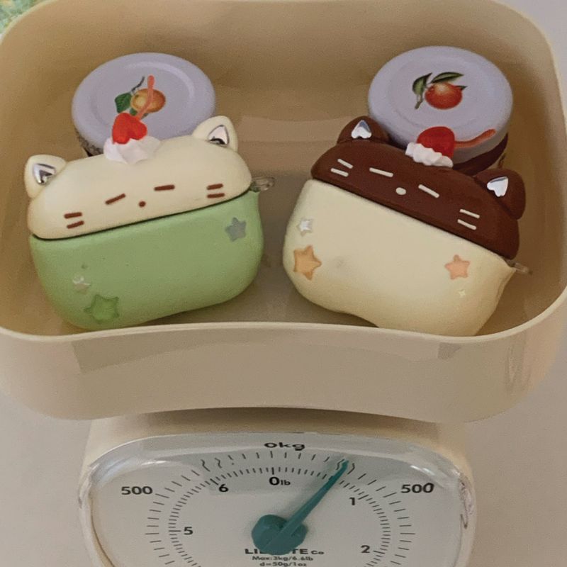 【MADE】 Pudding Cat AirPods Case