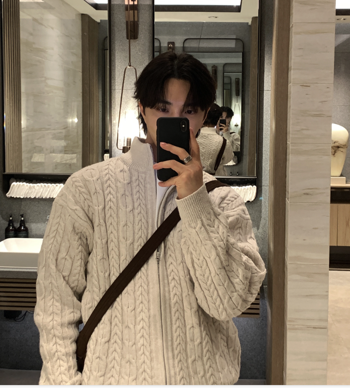 Amp Ghost Cable Semi-Over Two Way Knit Zip-Up