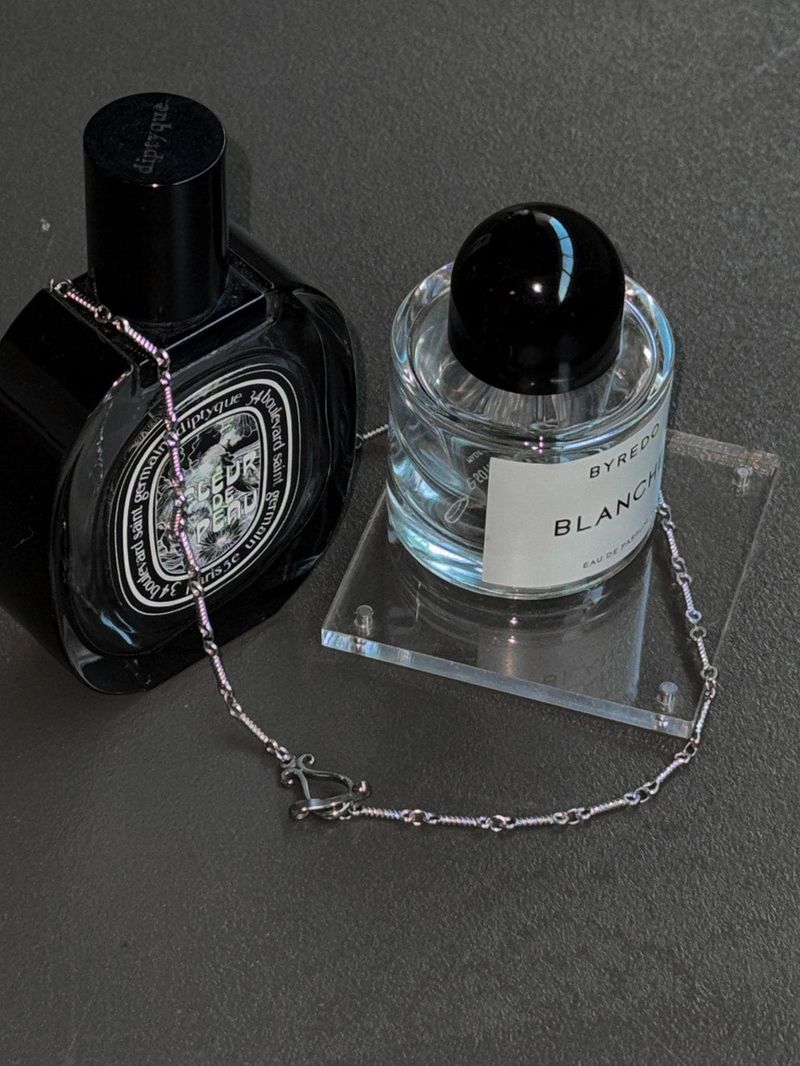 ASCLO（エジュクロ）の「ASCLO Stud Necklace（Accessories）」