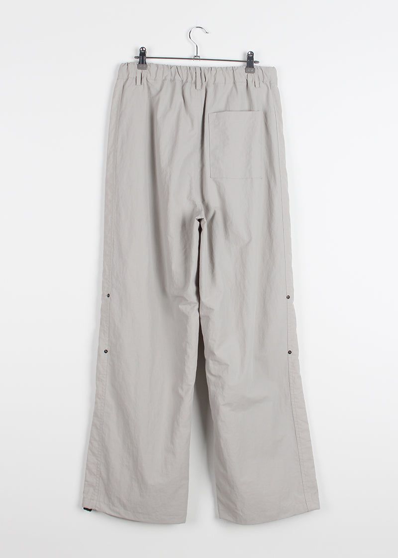 RIVET PINTUCK PANTS