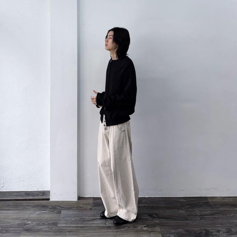 Zip-Front Collarless Knit