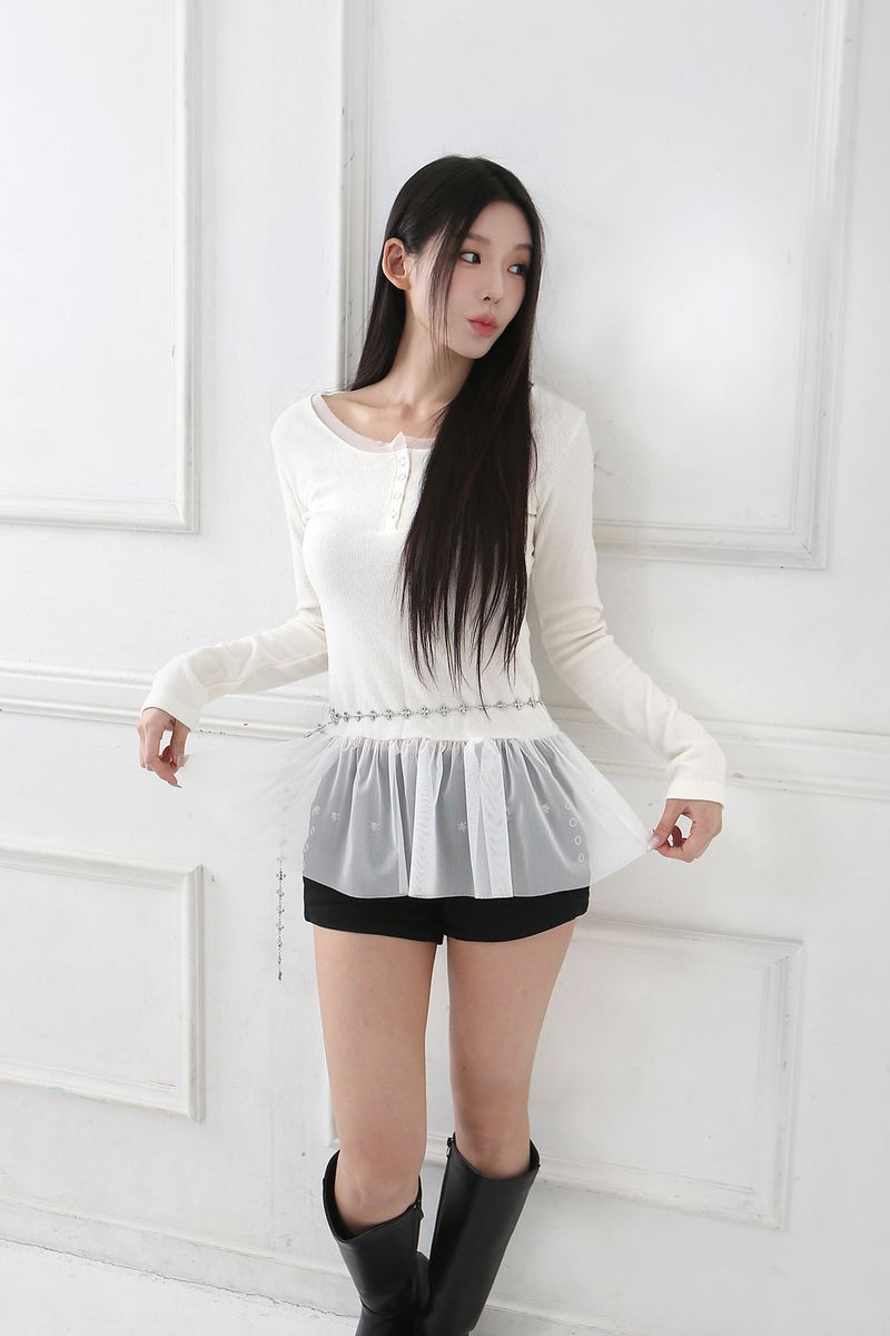Layered Chrome Chain Belt