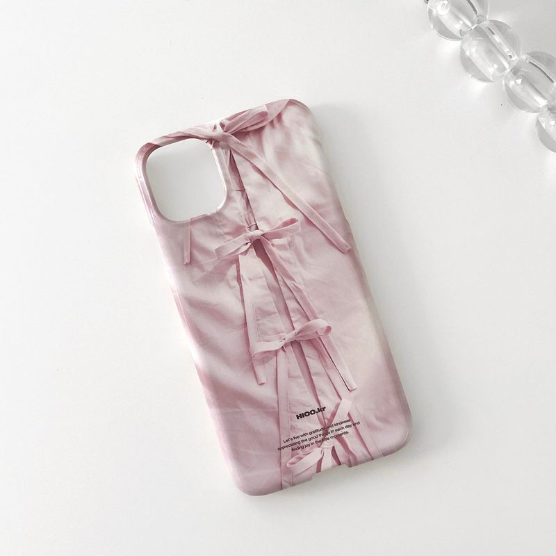 hioo（ハイウ）の「tie a pink ribbon case.（Smartphone Accessories）」