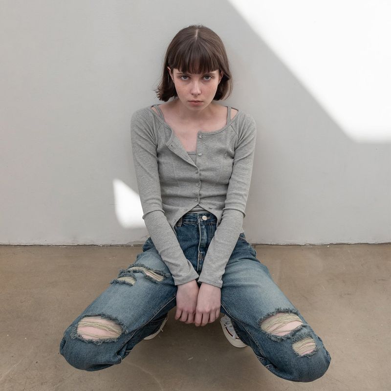 THEOHYOU（ザオユ）の「DESTROYED DENIM (BLUE)（Pants）」