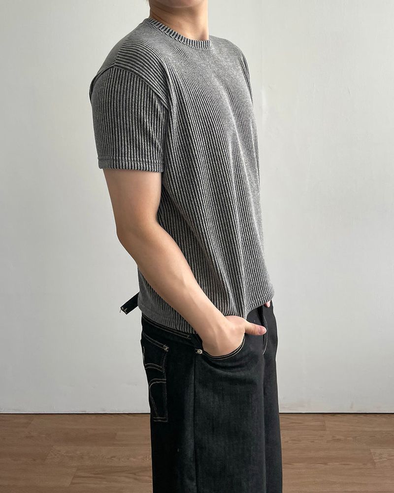 Ribbed Two-Tone Muscle Fit Short Sleeve