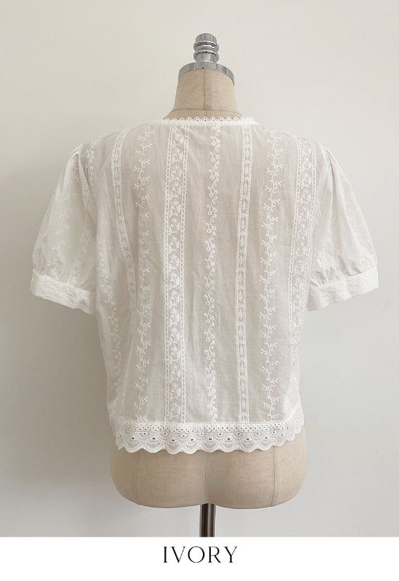 Sedel Lace Flower Embroidery Blouse