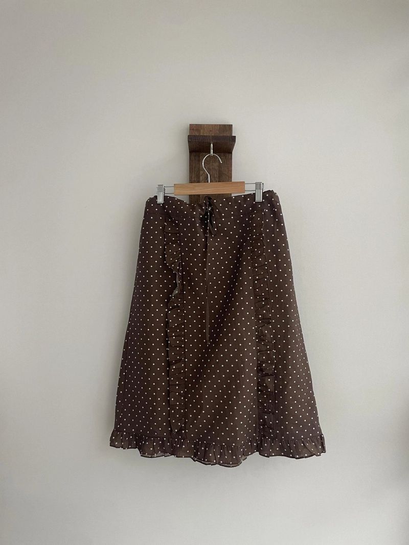 oso dot frill skirt