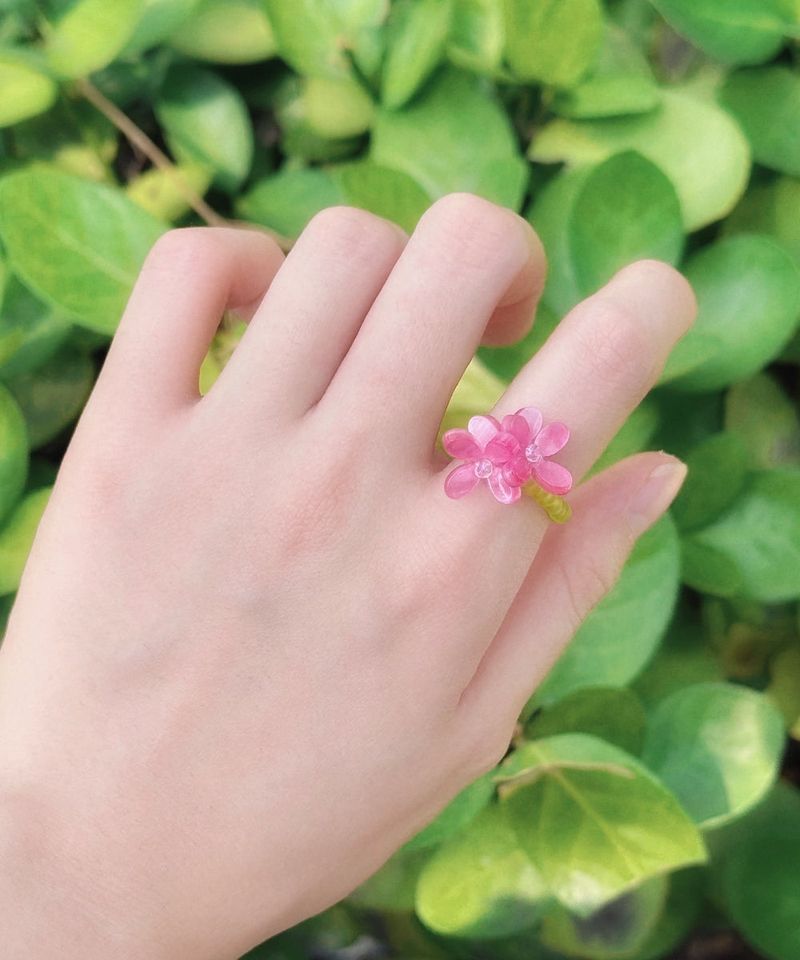 pink flower beaded ring