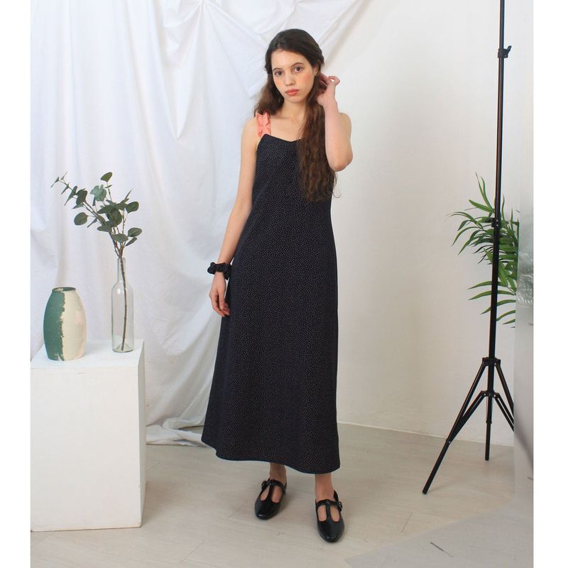 Aria dot dress
