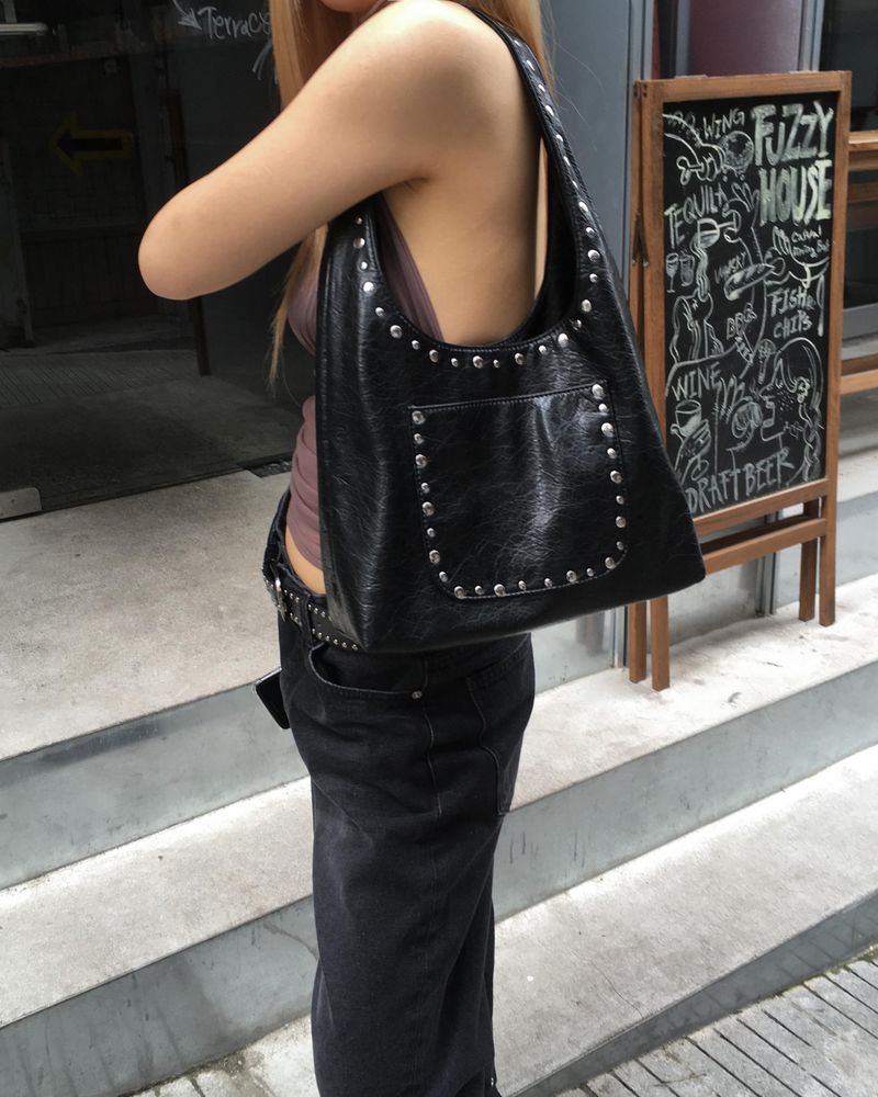 kyoive(コイブ)の「Leather stud bag(Bags)」