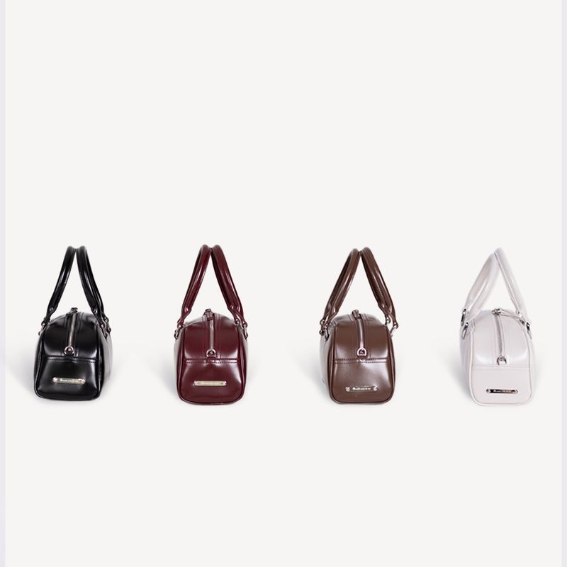 HALF-MOON BOWLING BAG