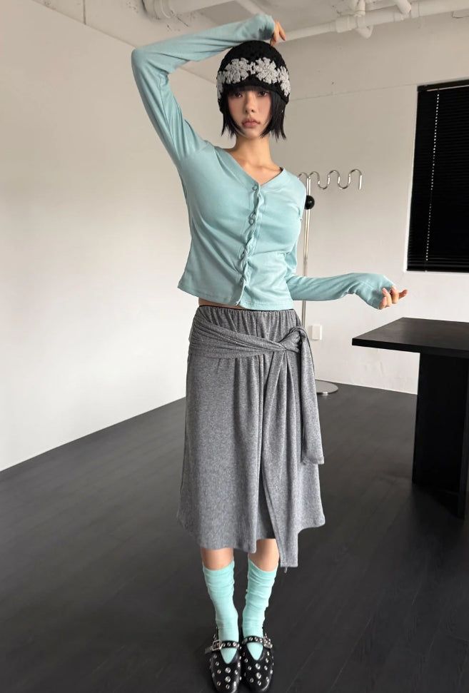 TWIST BUTTON CARDIGAN