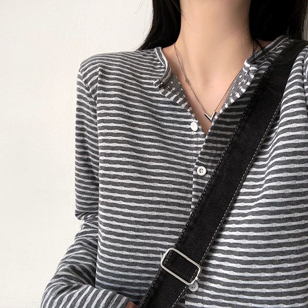 Pla Dangala Dot Snap Cardigan