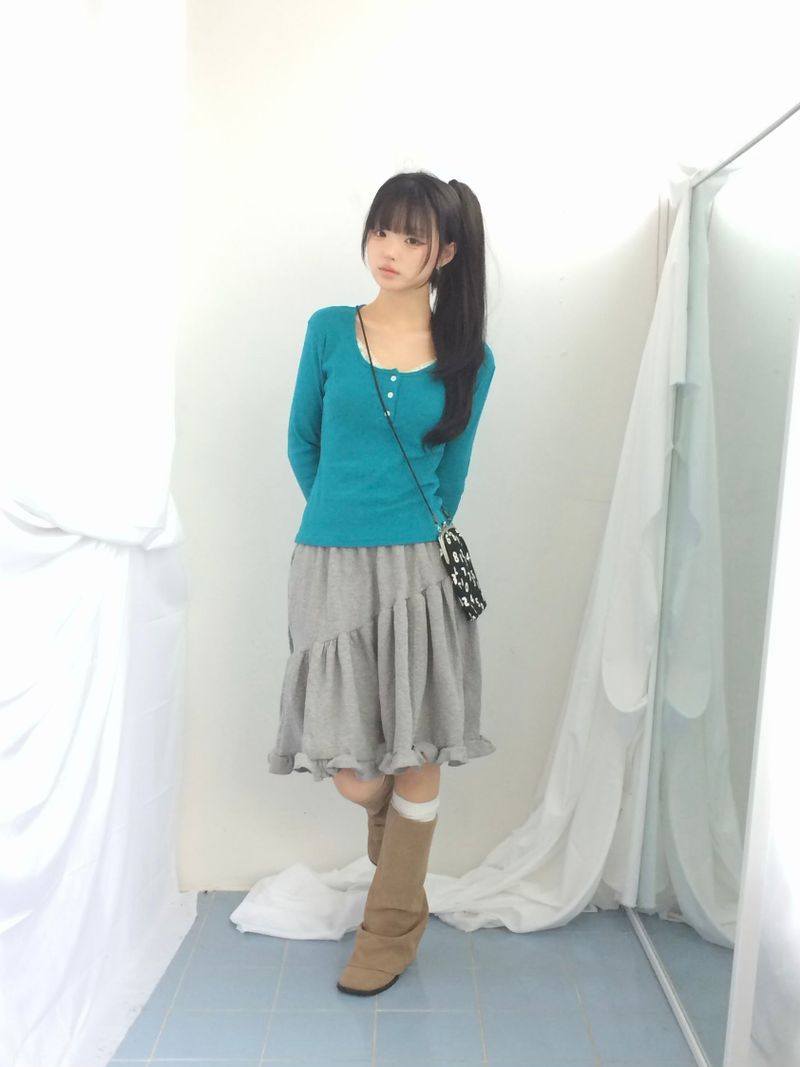 Flare cotton incision skirt