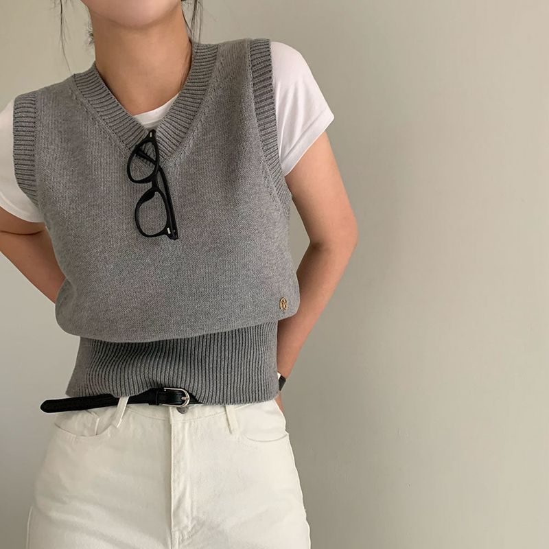 [Bellide made] Old money V-neck knit vest