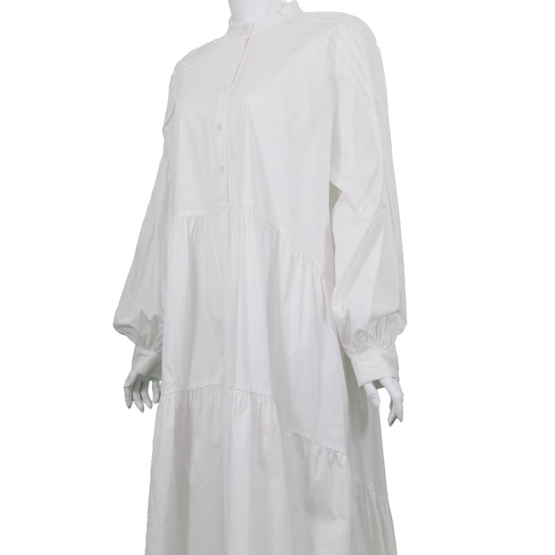 Volume tiered one piece