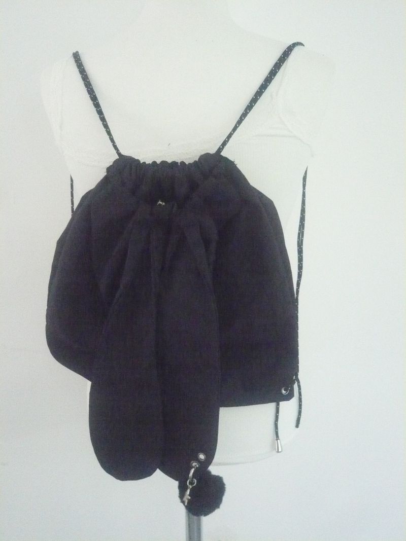 Rabbit hoodie bag