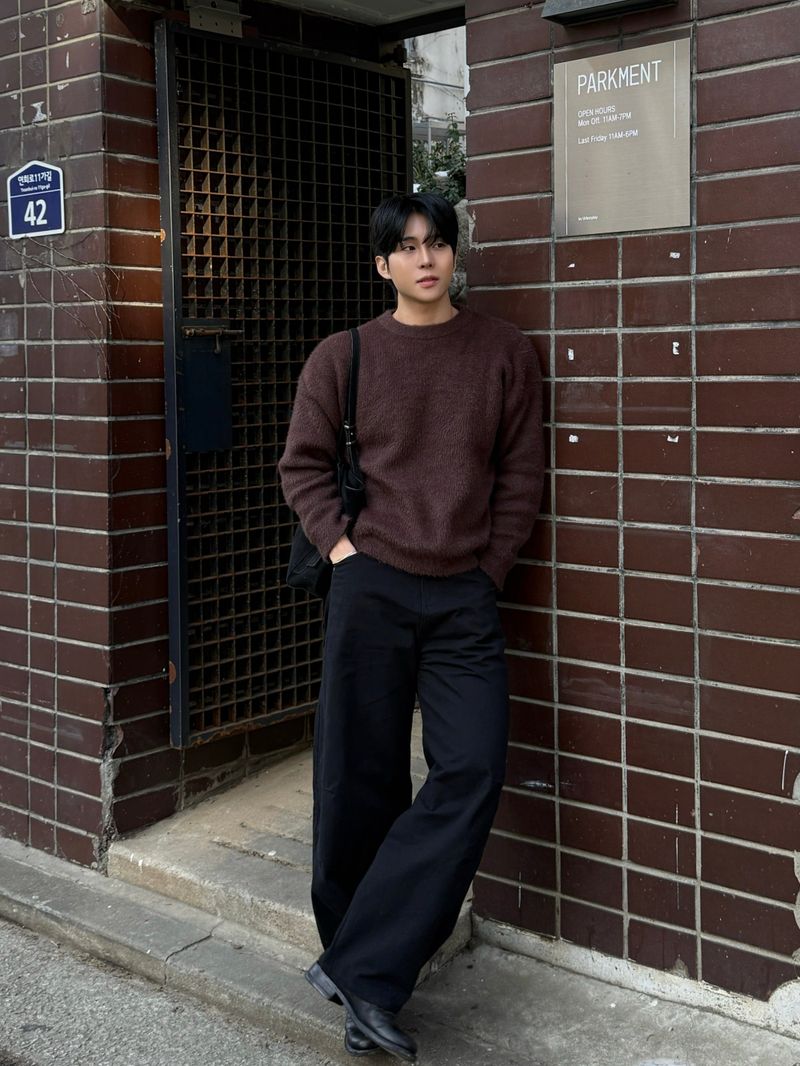 Way pintuck curved pants